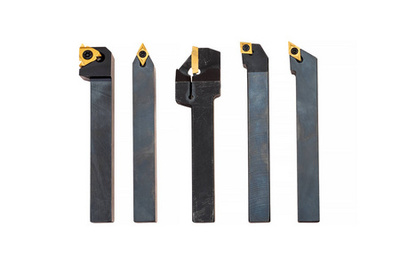 可轉位車床工具, 可更換小貼士, 設置在白色背景上。刀片可旋轉到新的切削刃上